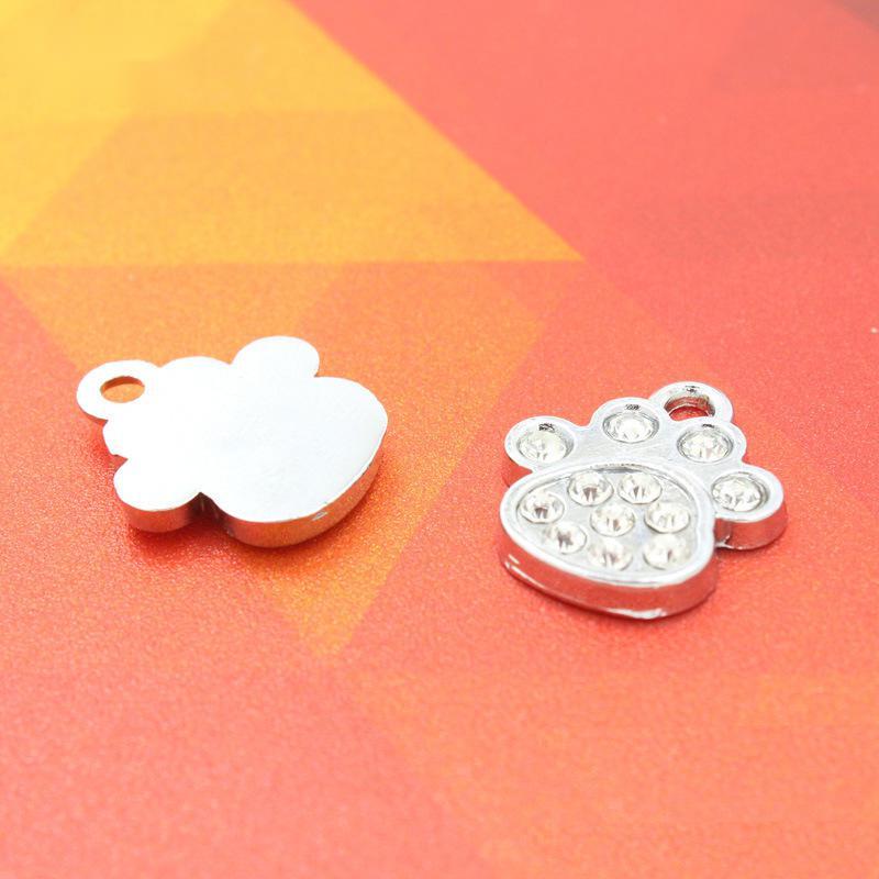 Fashionable Small Pendant Necklace with Diamond Dog Footprints