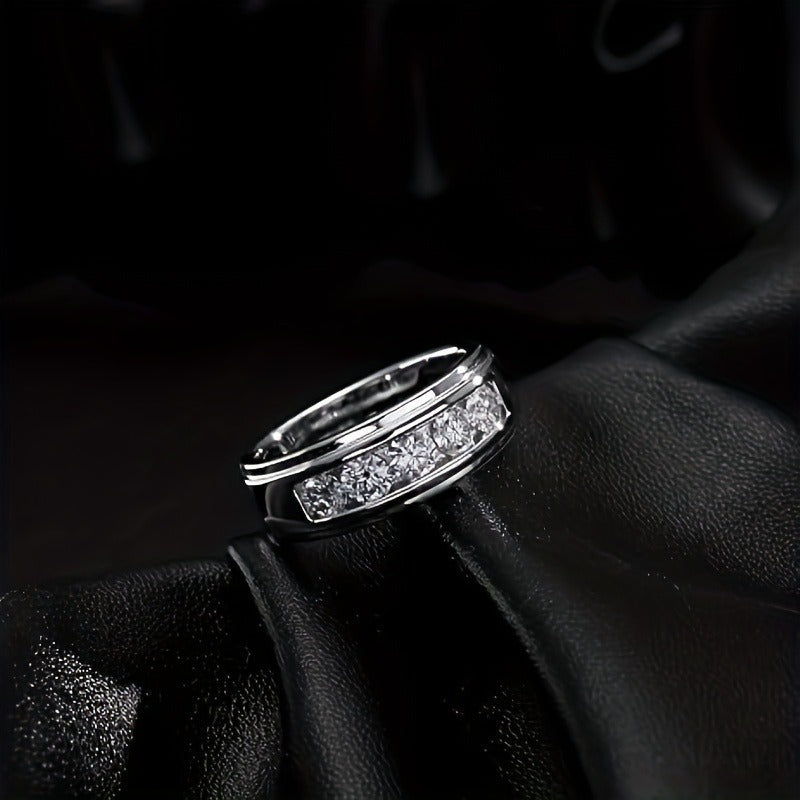 Starry Sky Exquisite High-grade Diamond Moissanite Hip Hop Ring